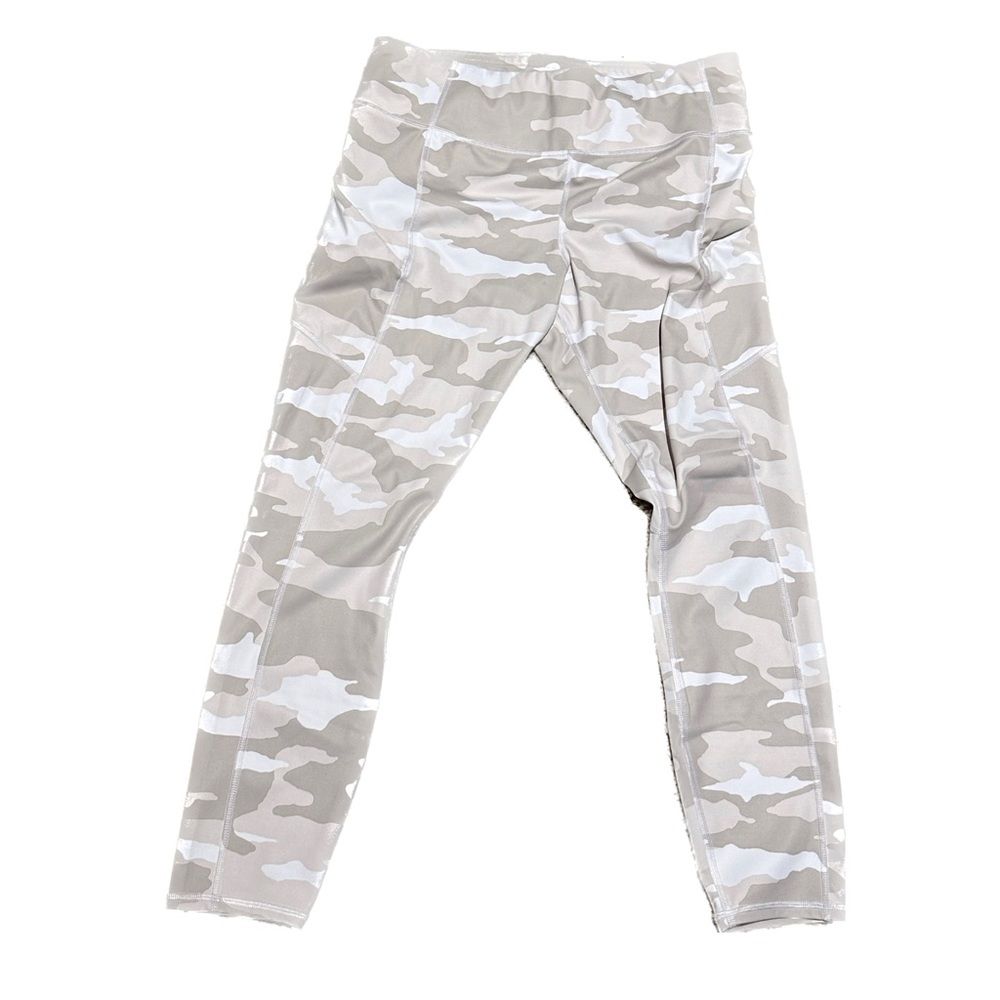 Women’s Athleta Workout Camo Leggings - Size L